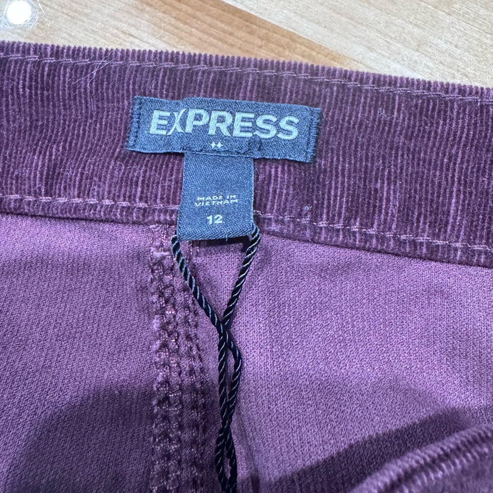 Express Button-Front Corduroy deep purple 98% Cotton mini skirt - Picture 3 of 4